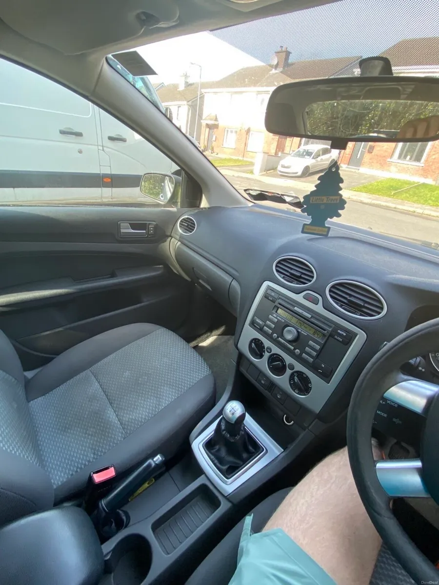 2007 1.4 Petrol Ford Focus - Image 4