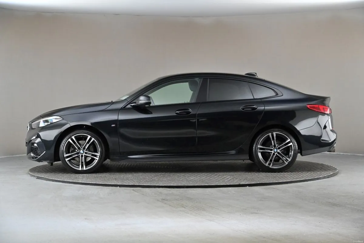 BMW 2-Series 218I M SPORT 6SPD **FULL LEATHER** - Image 5