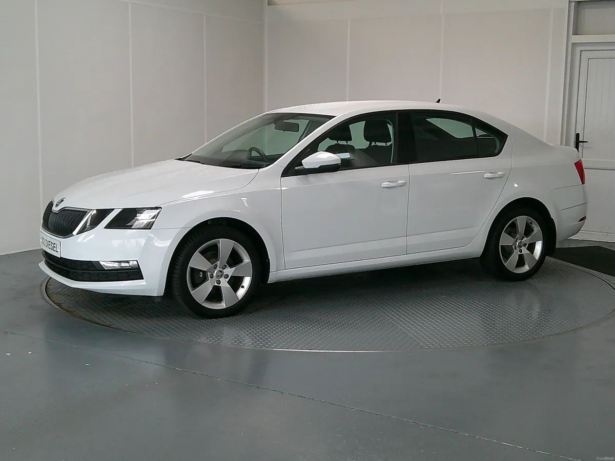 Skoda Octavia 2019 - Image 3