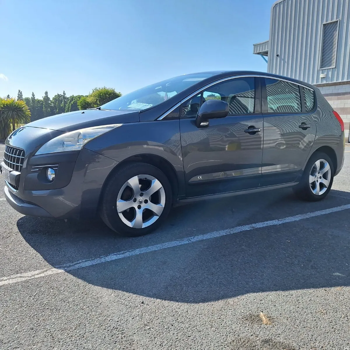 Peugeot 3008 2010 - Image 1