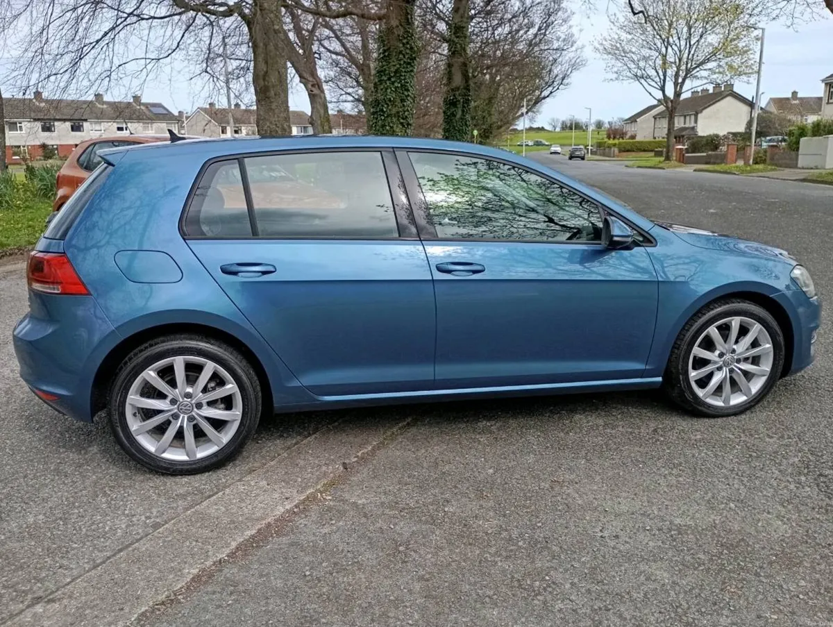 2016 Volkswagen Golf 1.4 Tsi Highline Dsg 7Speed - Image 3
