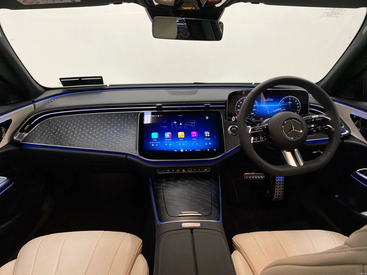 Mercedes-Benz E-Class E 300 DE AMG EDITION PLUS - Image 4