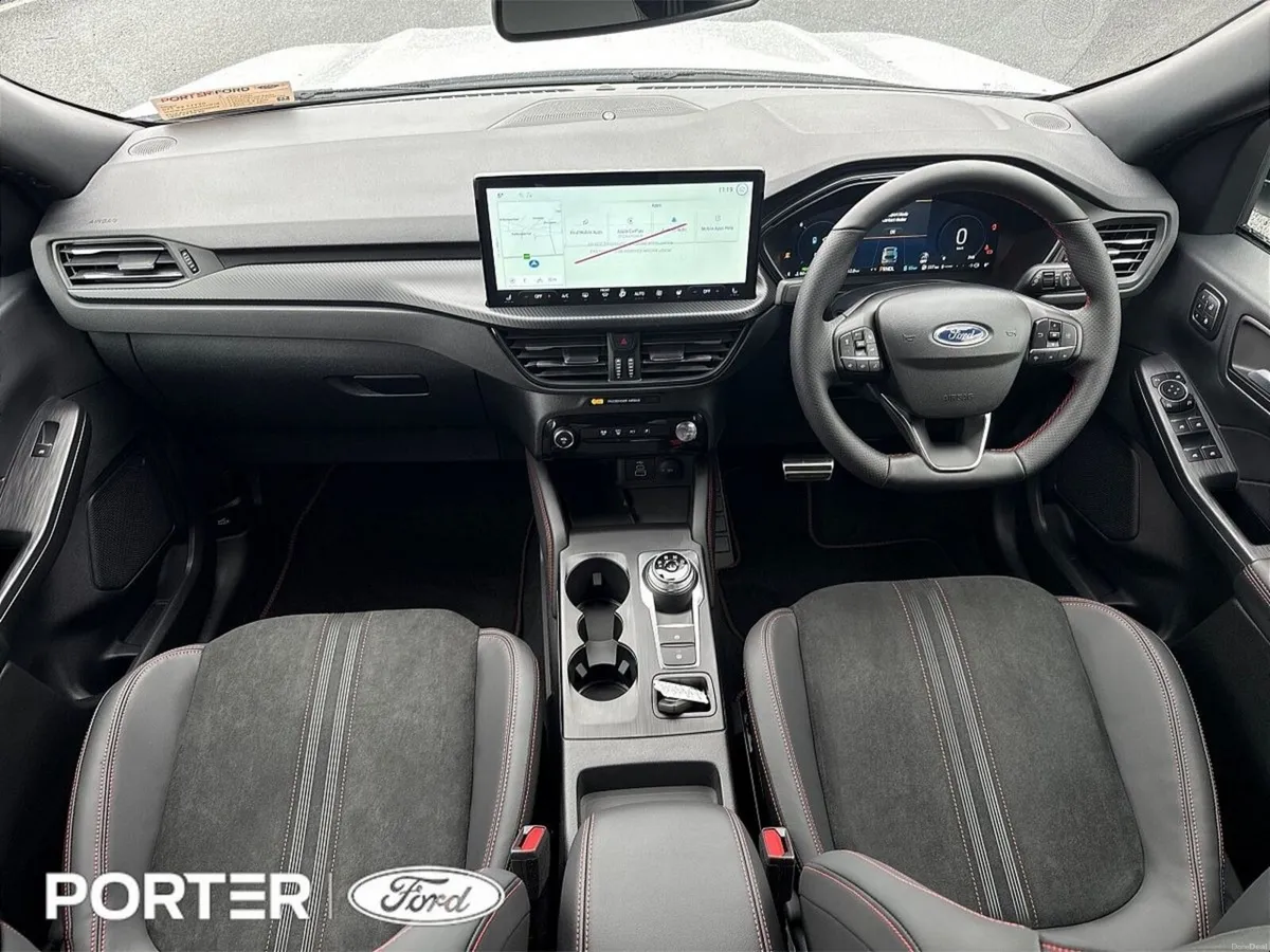 Ford Kuga *BLACK PACK* *ST LINE X EDITION* PANORAM - Image 4