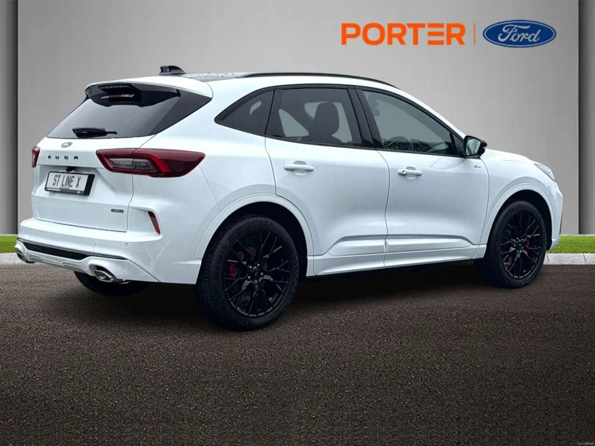 Ford Kuga *BLACK PACK* *ST LINE X EDITION* PANORAM - Image 6