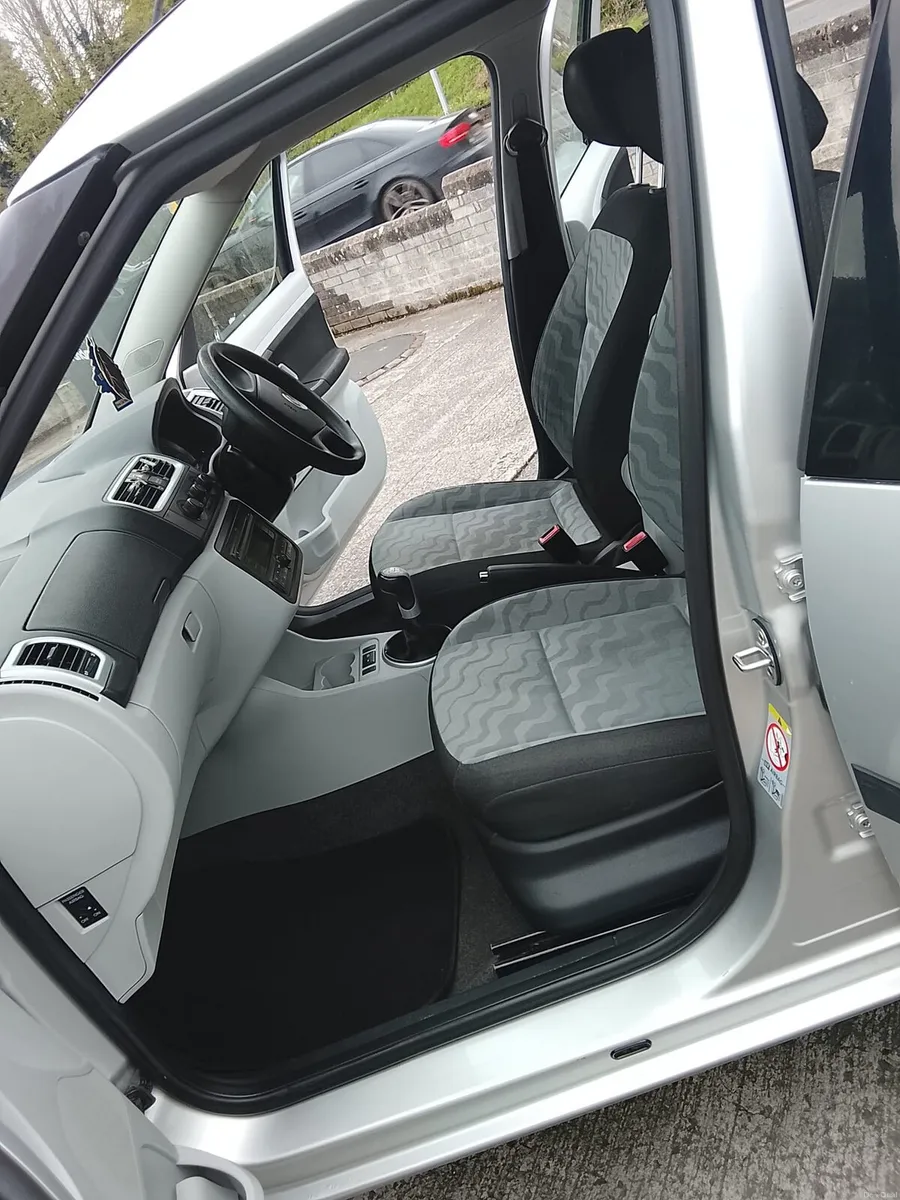 Skoda roomster - Image 4