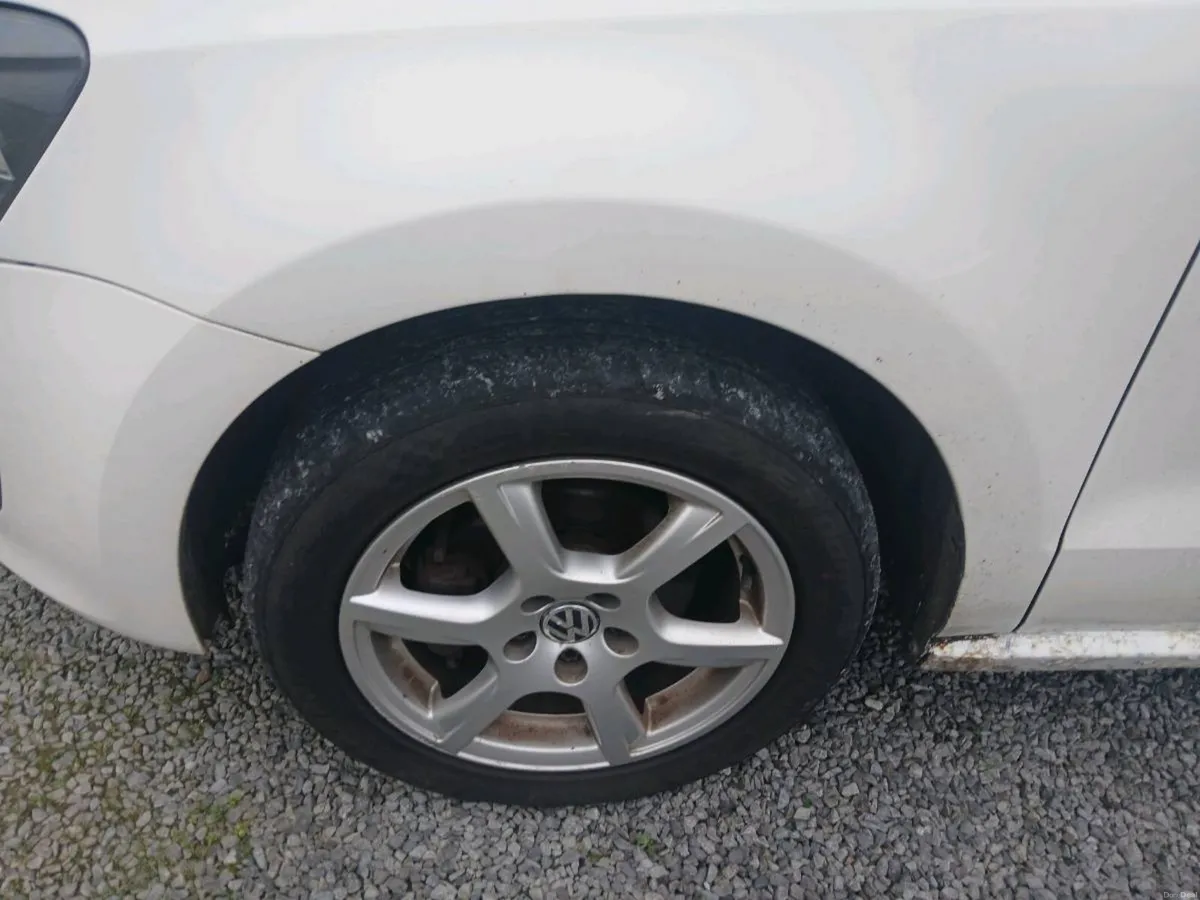 VOLKSWAGEN POLO (11) 1.2 PETROL NCT 28/07/26 - Image 3