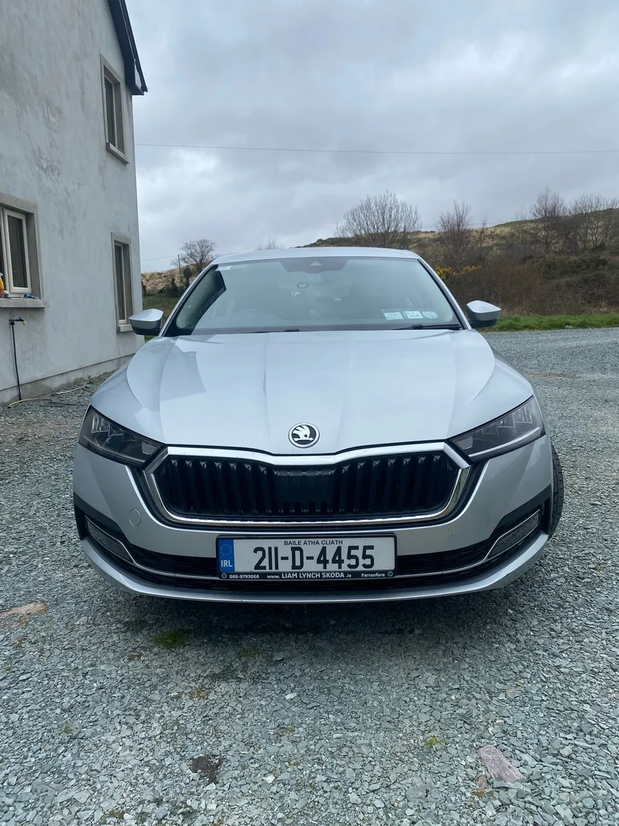 211 Skoda octavia - Image 2