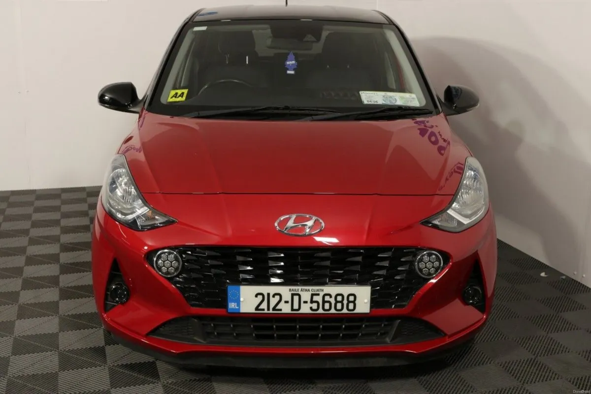 Hyundai i10 i10 Deluxe Plus w.2 Tone Roof - Image 2