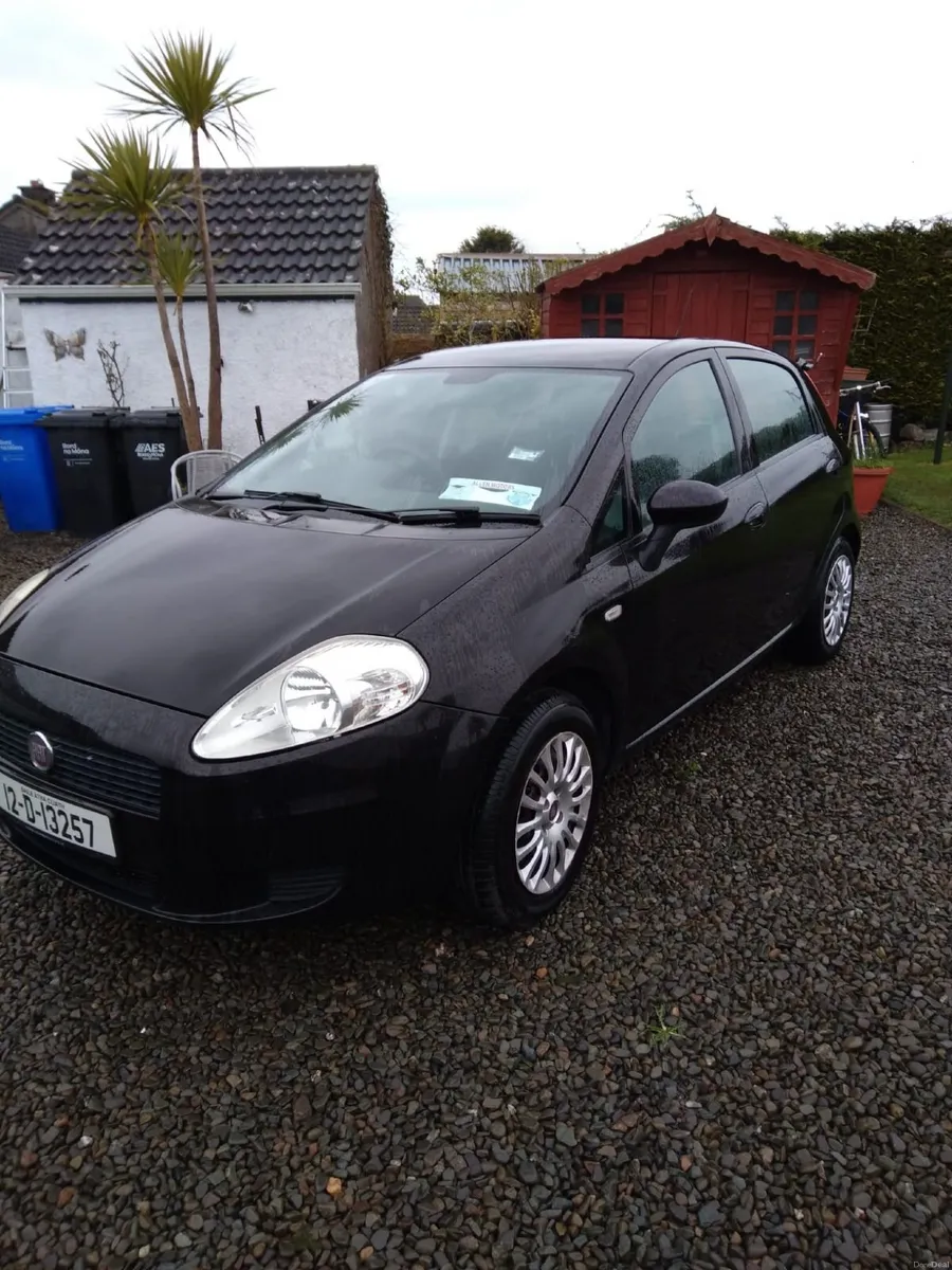12 Fiat Punto 1.2 NCT'D 3-27 - Image 1