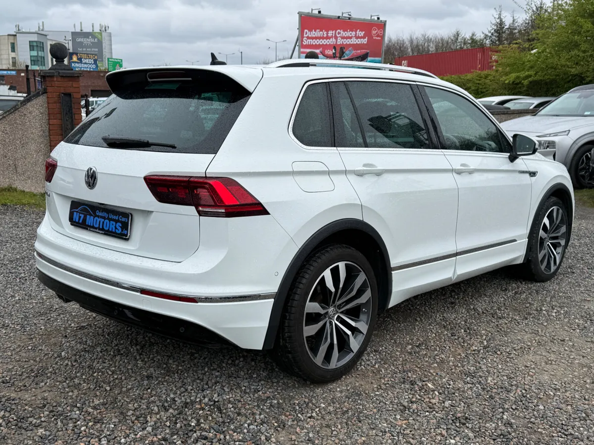 2020 Volkswagen Tiguan 2.0 R-LINE - Image 3