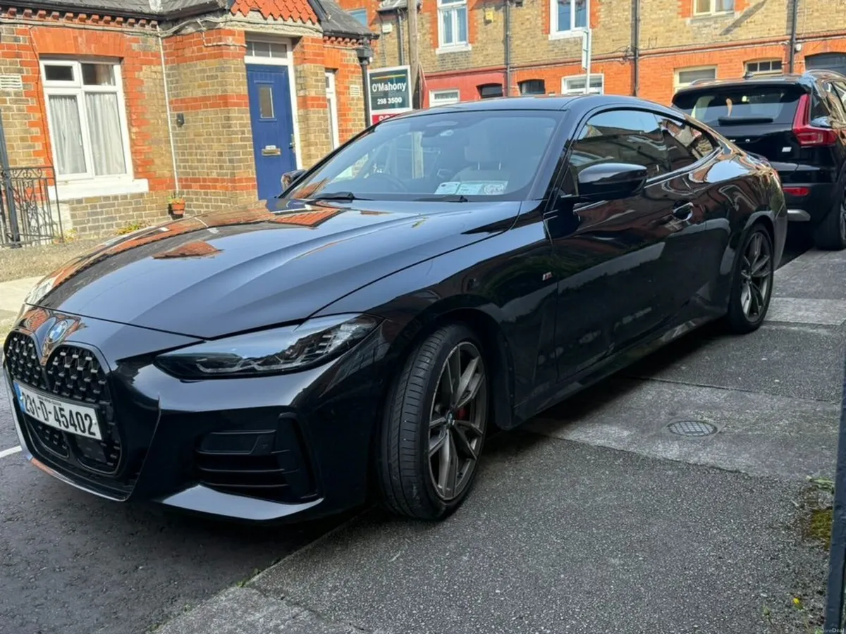 BMW 4-Series 2023 - Image 2