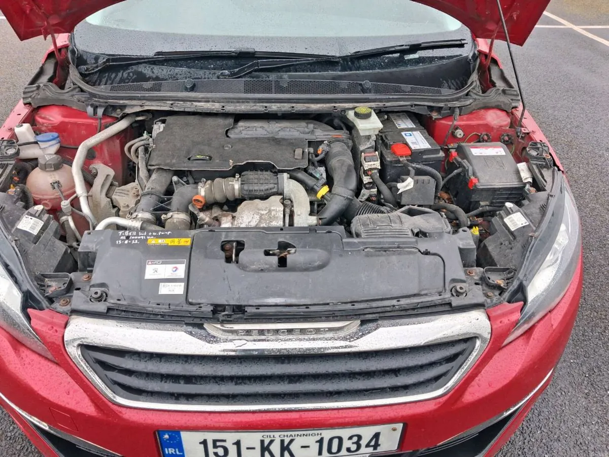 Peugeot 308 Diesel. 2015 - Image 4