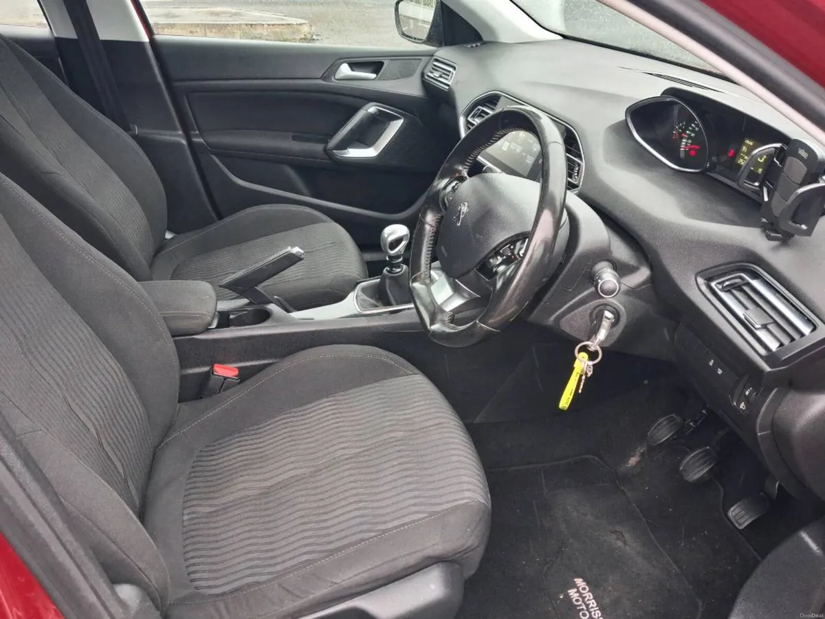 Peugeot 308 Diesel. 2015 NCT July 27 PRICE DROP - Image 6