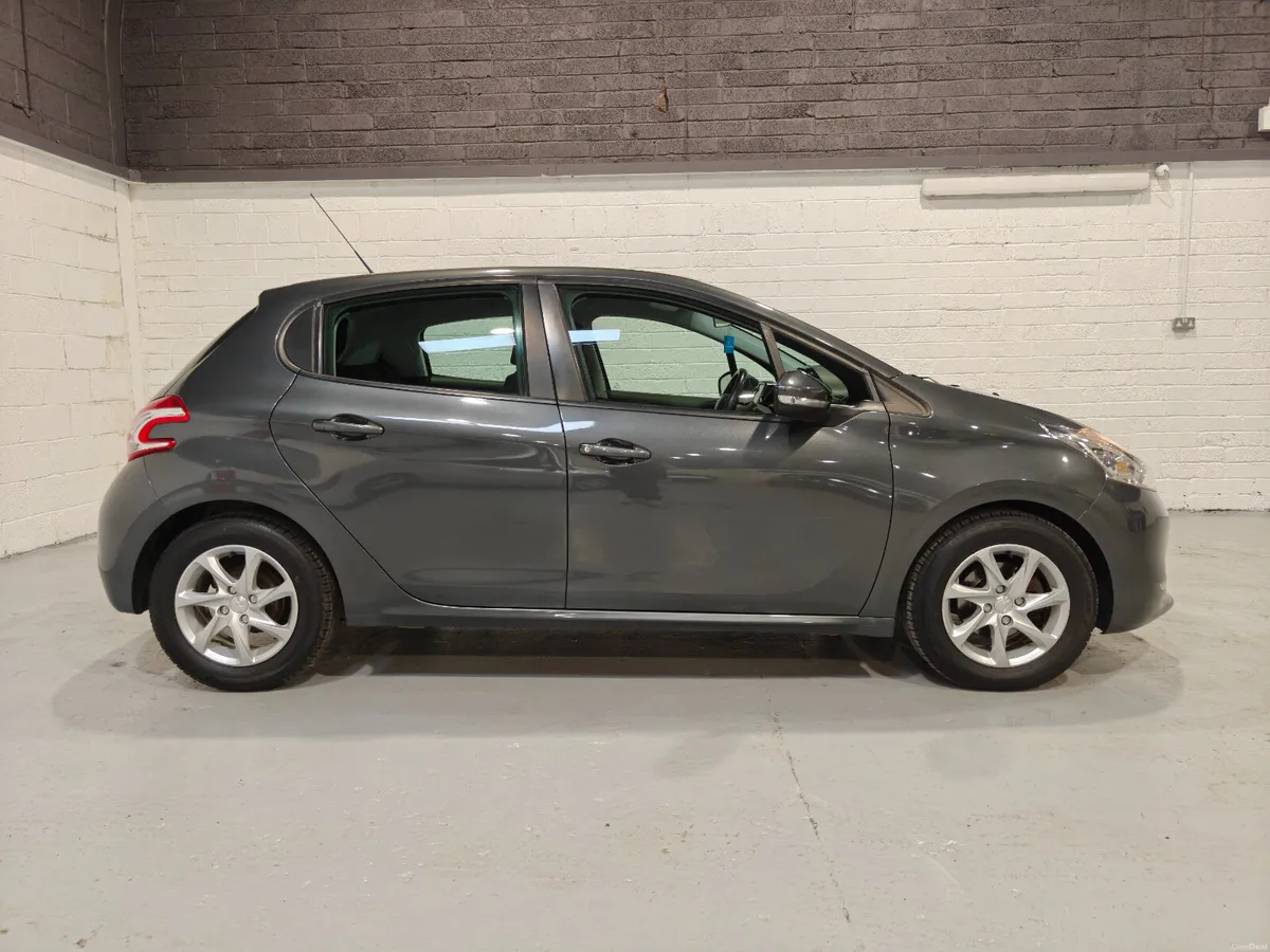 2014 PEUGEOT 208 1.0L ACTIVE - Image 4