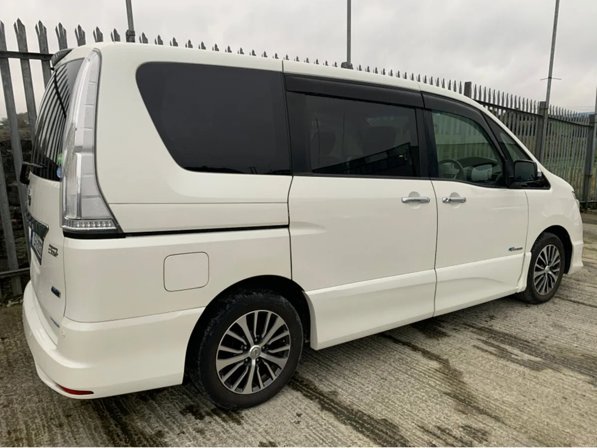 Nissan Serena HIHGWAY STAR HYBRID AUTOMATIC - Image 5