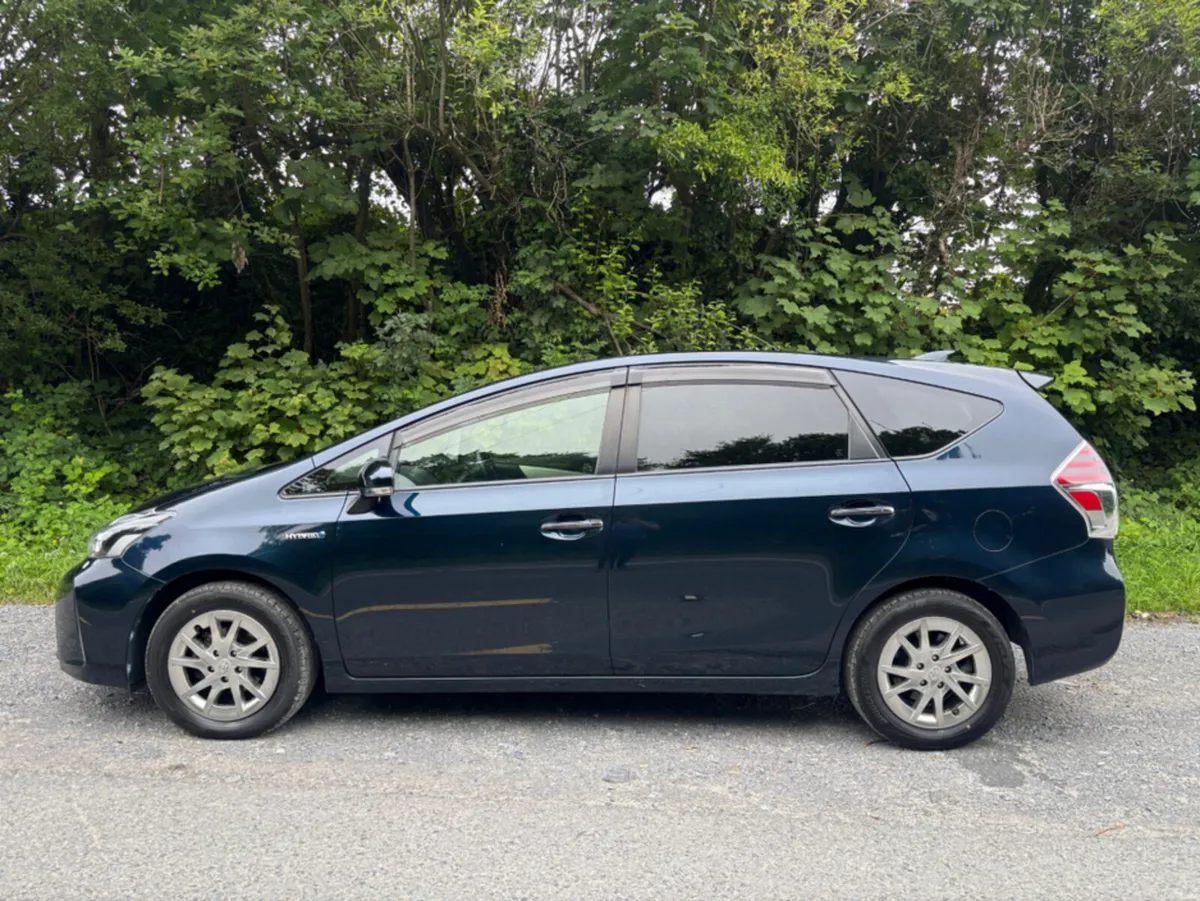 Toyota Prius 7 seater self charging hybrid - Image 2