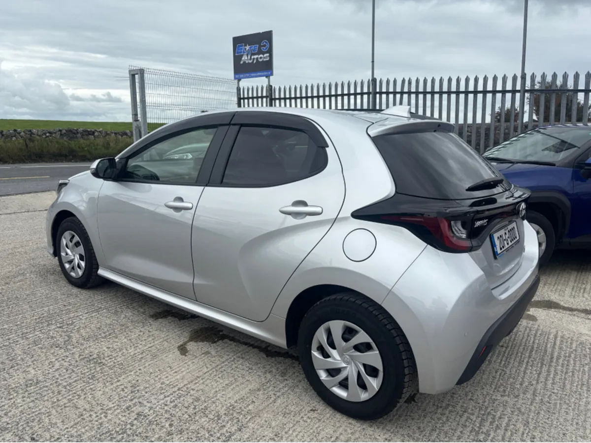 Toyota Yaris 1.5 Self Charging Hybrid - Image 4