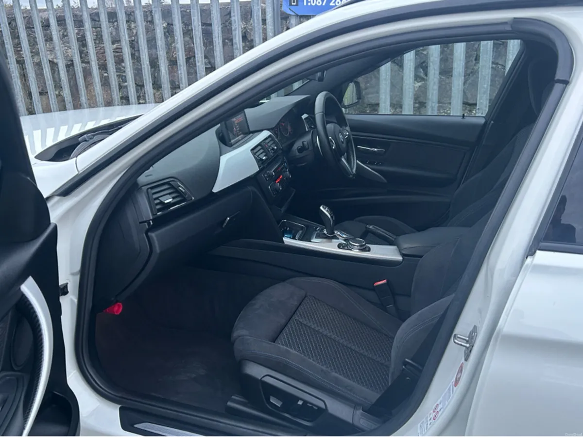BMW 3-Series 320 D Msport Touring automatic - Image 4