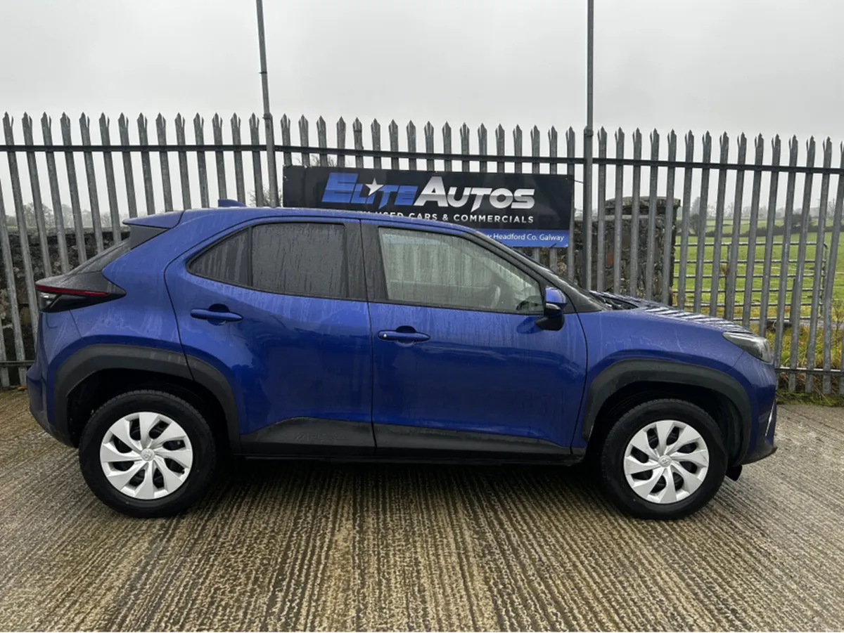 Toyota Yaris Cross Self Charging Hybrid 1.5 - Image 4