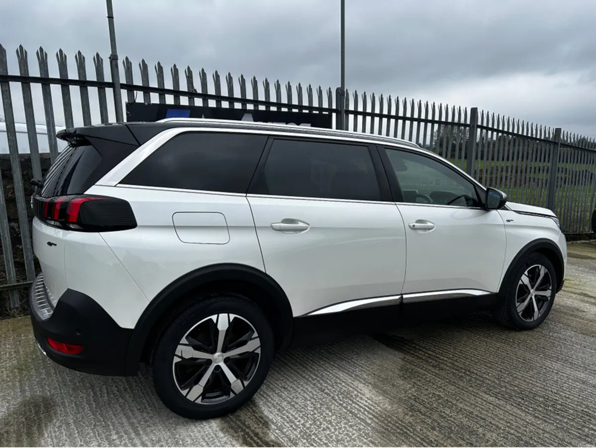 Peugeot 5008 GT BLUE HDI 7 SEATER AUTOMATIC - Image 4