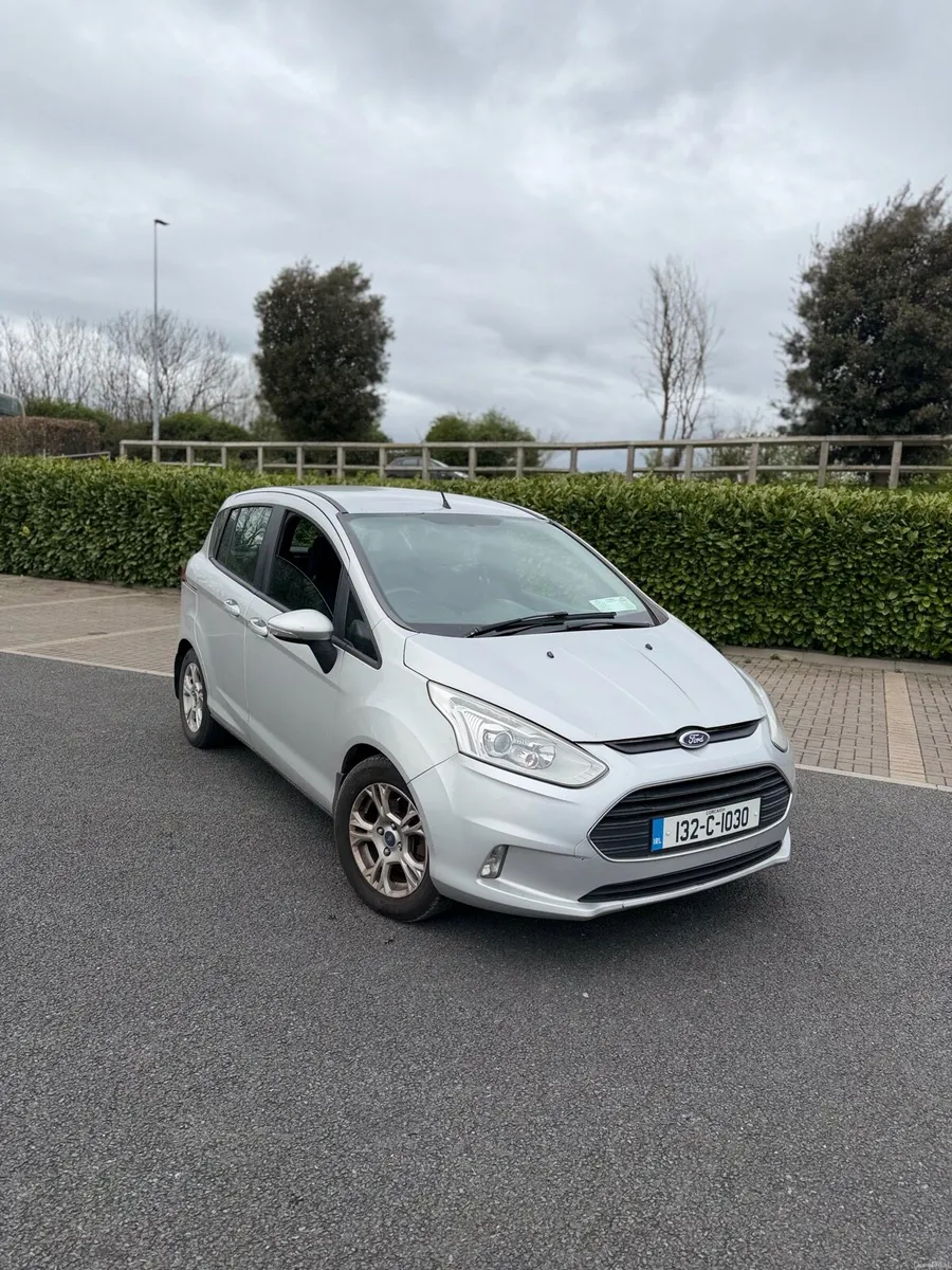 Ford B Max LOW MILEAGE! - Image 2