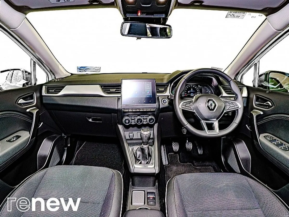 Renault Captur TCe 90 Techno - Image 2