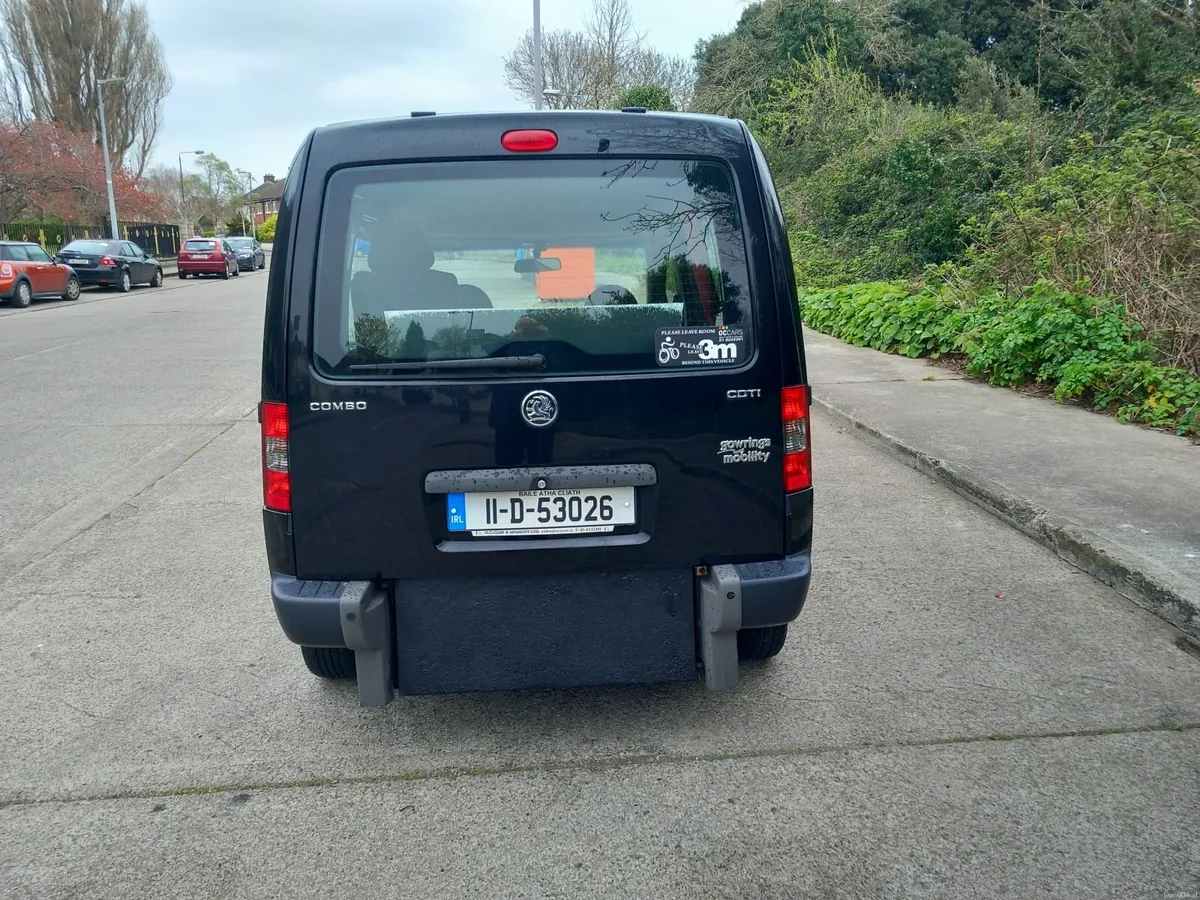 Wheelchair opel combi auto 67k miles - Image 3