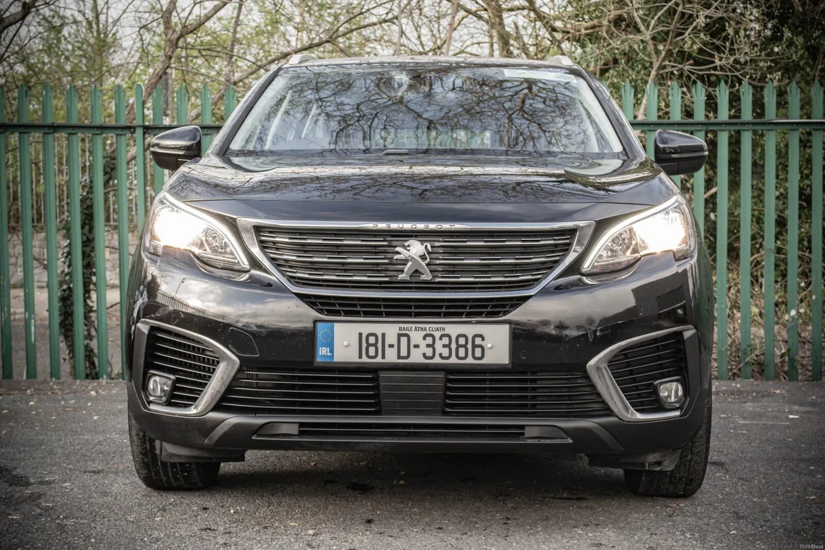 2018 BLACK PEUGEOT 5008 ACTIVE 1.6 BLUE HDI - Image 2