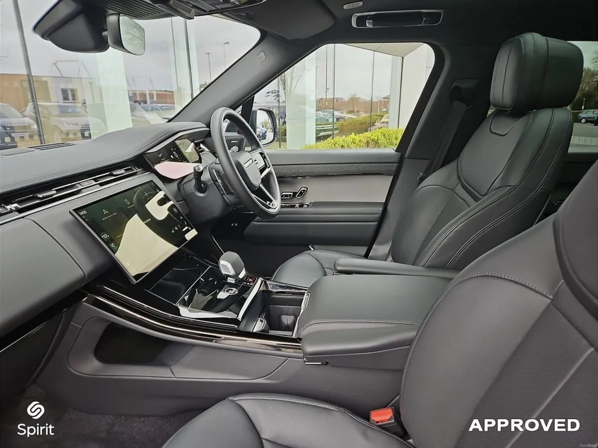 Land Rover Range Rover Sport 3.0 PHEV 460PS  SE Dy - Image 3