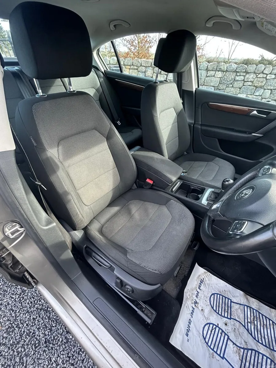 Volkswagen Passat 2014 - Image 4