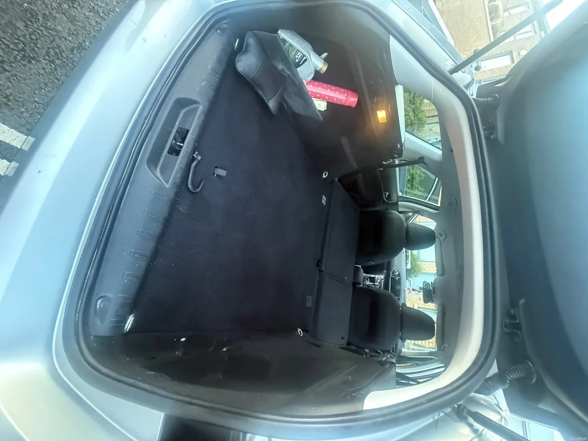 Peugeot 308 SW (Estate) automatic - Image 2