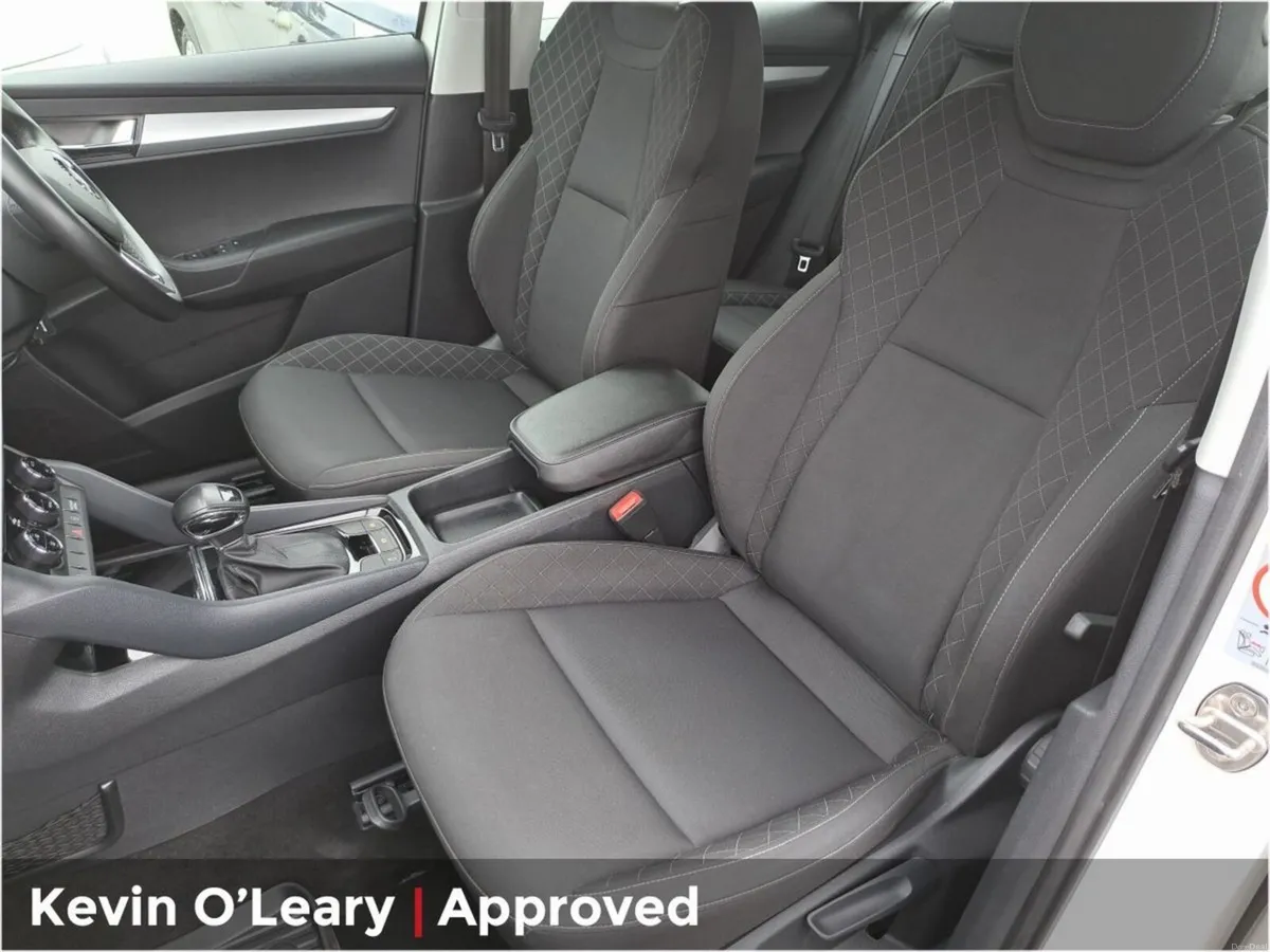 Skoda Karoq 1.0TSi Ambition DSG 115bhp - Image 4