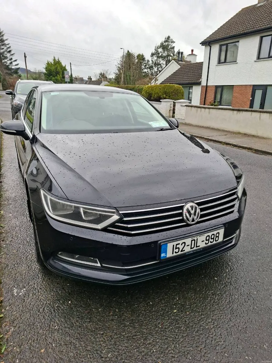 Volkswagen Passat - Image 1