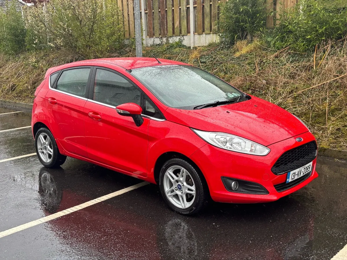 Ford Fiesta READ AD - Image 1