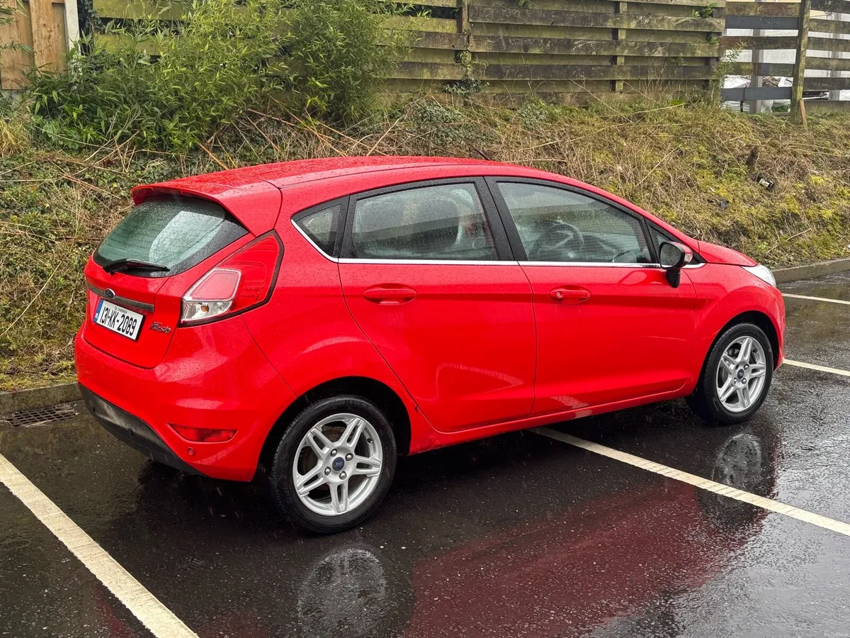 Ford Fiesta READ AD - Image 3