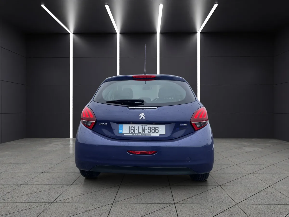 Peugeot 208 2016 1.2 Petrol - Image 4