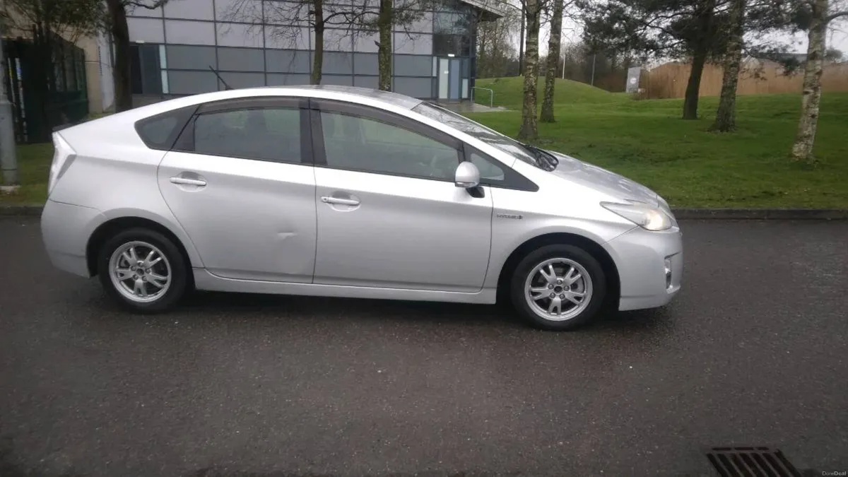 Toyota Prius. New NCT Test. Bargain. Read Full Ad. - Image 3