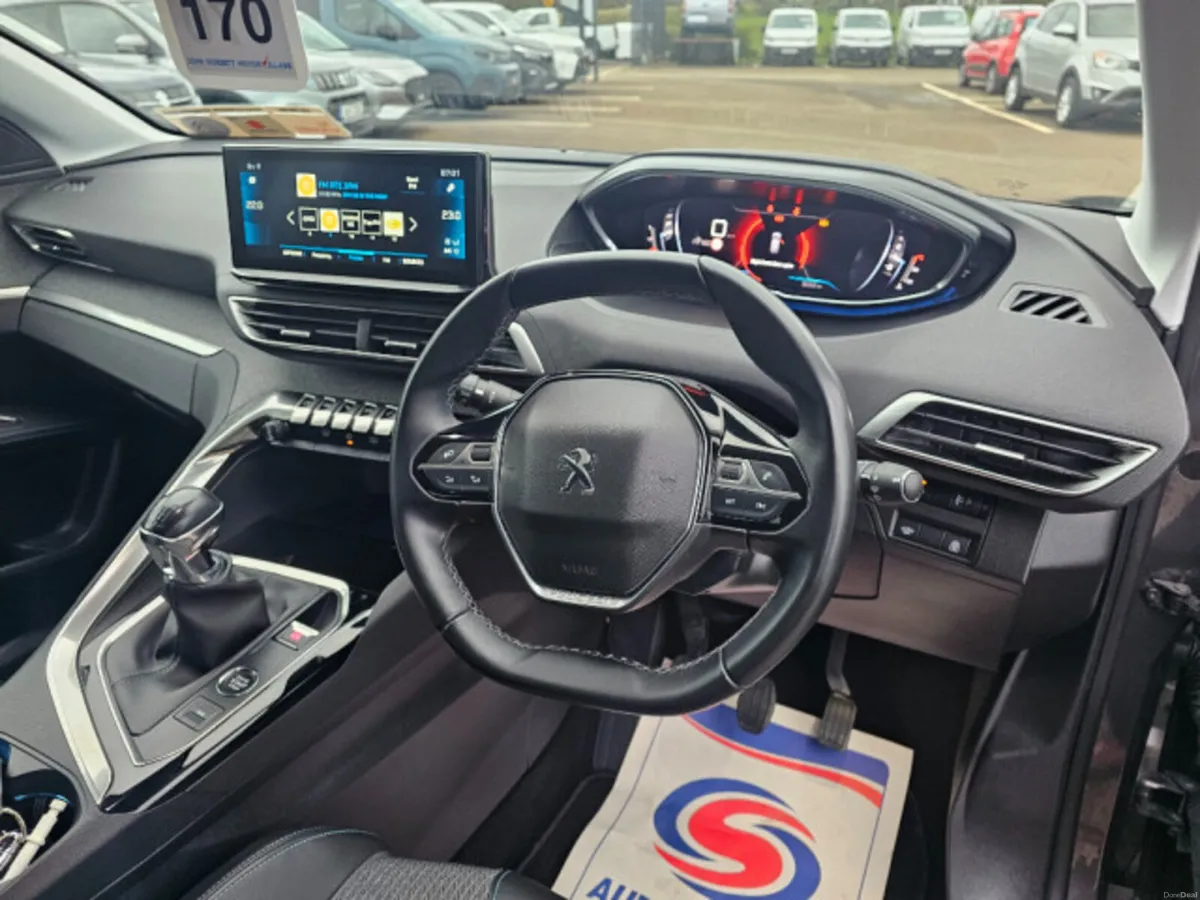 Peugeot 3008 FL Allure 1.2 130 6.3 4DR - Image 4