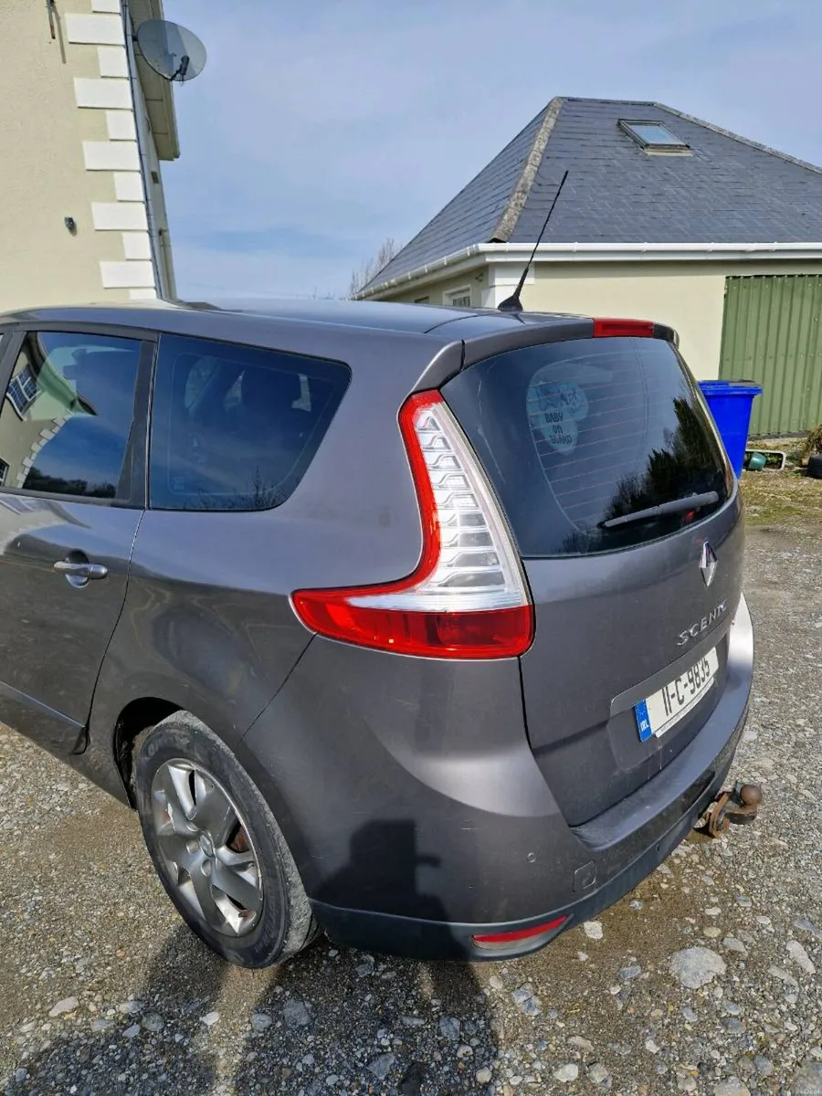 Renault grande scenic - Image 2