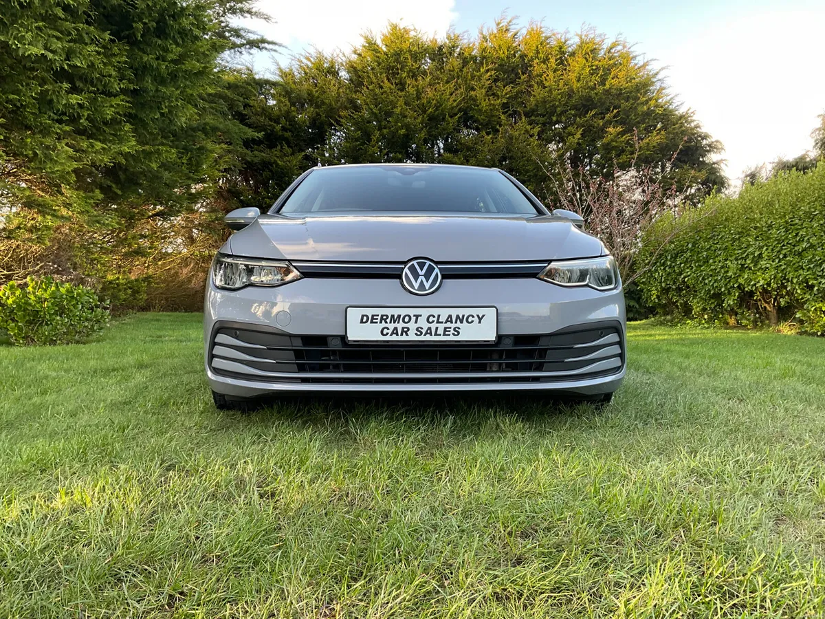 2022 Volkswagen Golf Life 1.5 TSI Petrol - Image 4