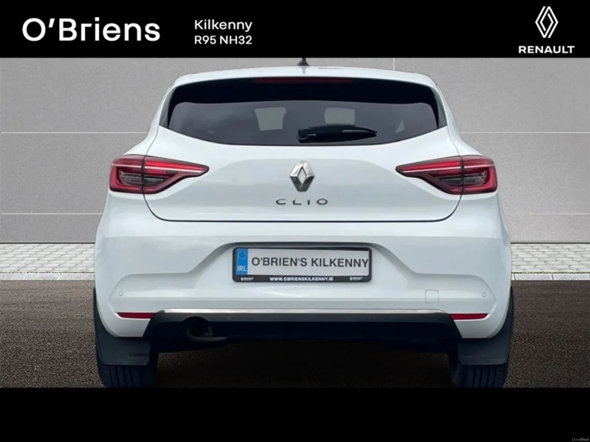 Renault Clio ICONIC 1.0 TCE 100 BHP 5DR *ONLY 38,8 - Image 4