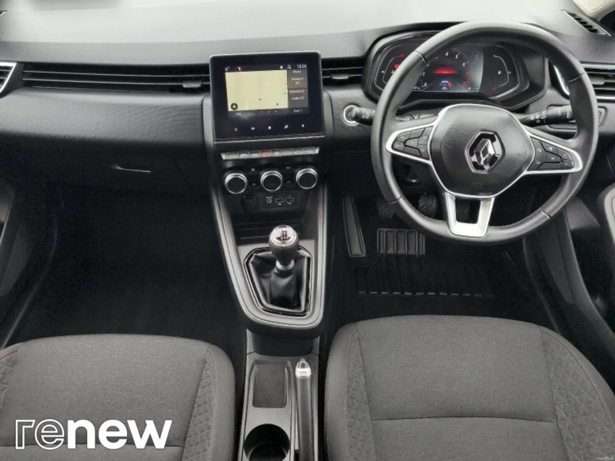 Renault Clio EVOLUTION 1.0 TCE 90 BHP 5DR *1 OWNER - Image 2