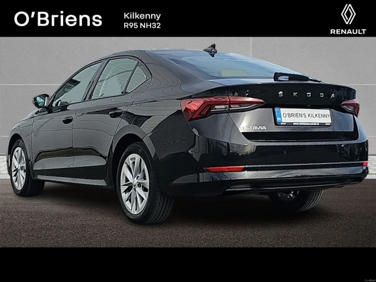 Skoda Octavia AMBITION 1.0 TSI 110 BHP 4DR *1 OWNE - Image 3