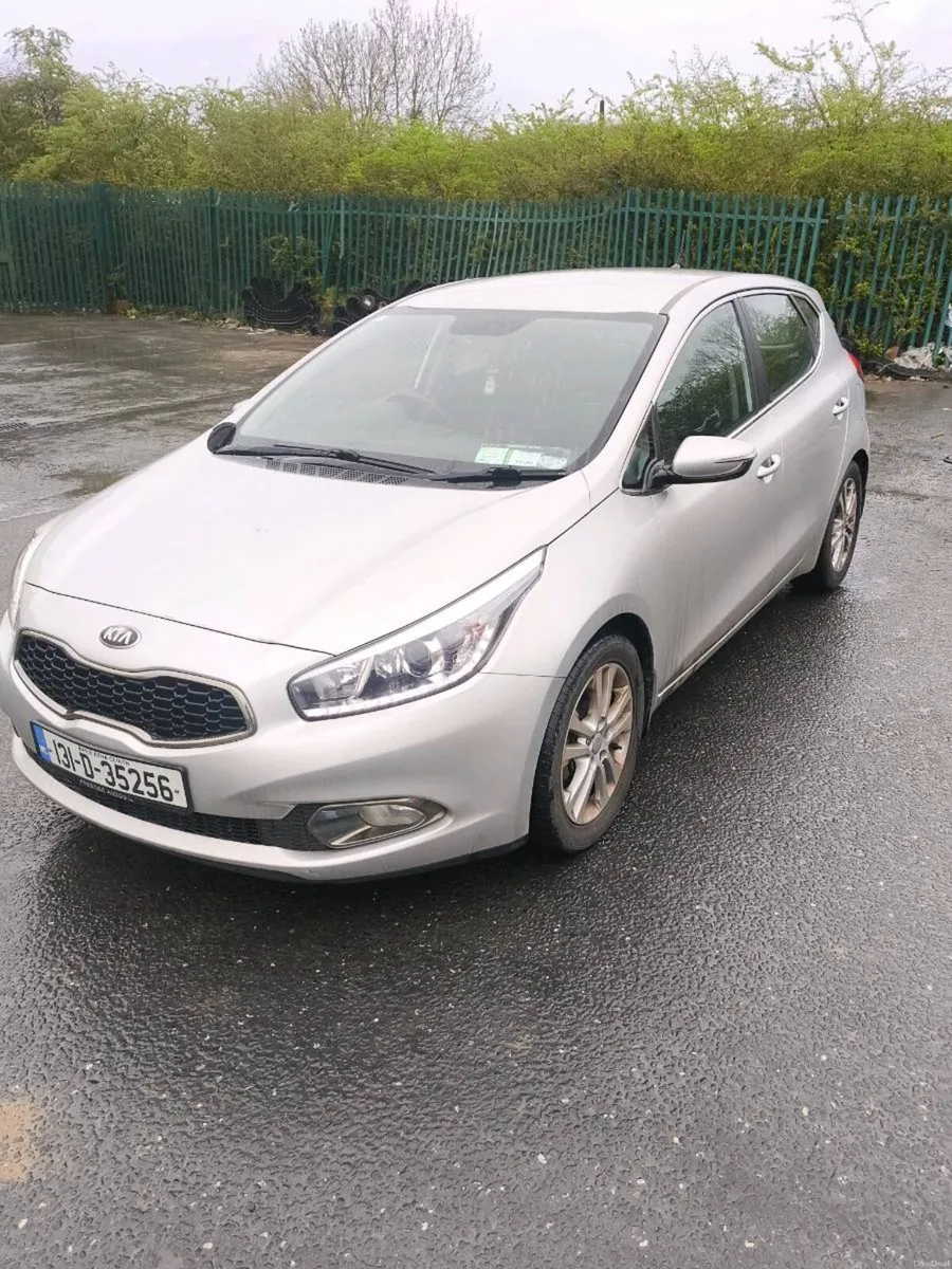 Kia Ceed - Image 4