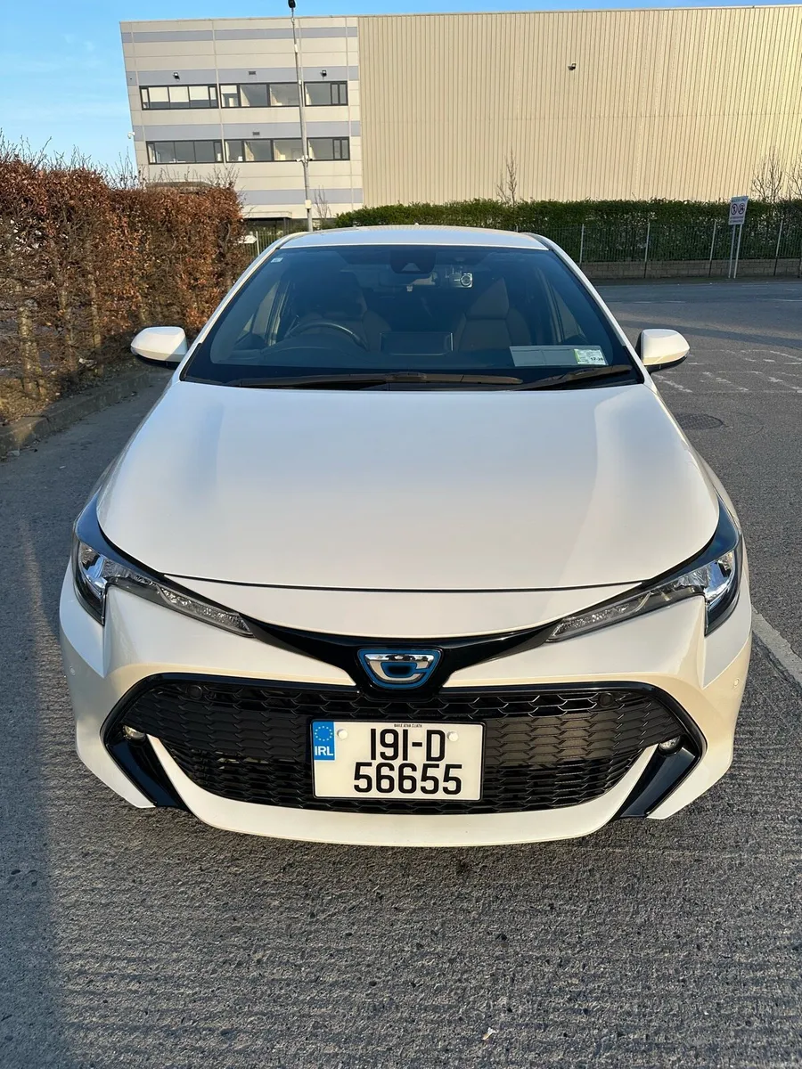 Corolla - Image 1