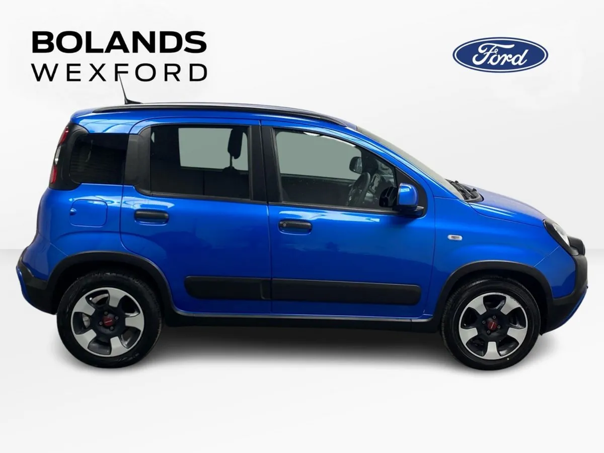 Fiat Panda Cross 1.0 MHEV Manual - Image 4