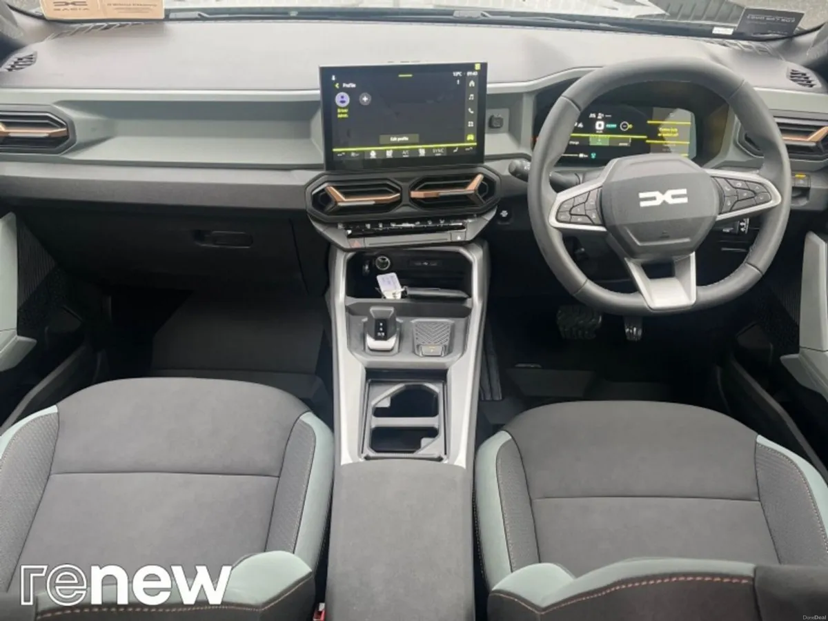 Dacia Bigster EXTREME HEV (HYBRID) 1.8 155 BHP AUT - Image 2