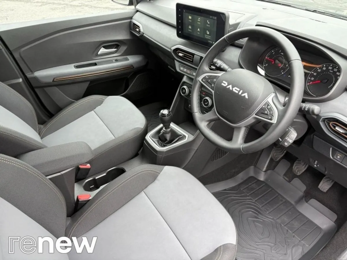 Dacia Sandero Stepway EXTREME 1.0 TCE 110 BHP 5DR - Image 6