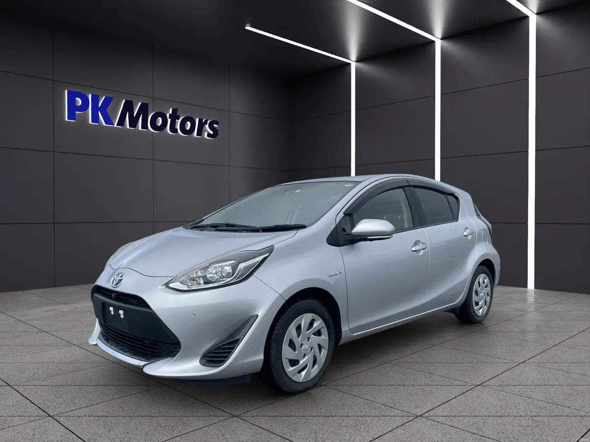 2019 TOYOTA AQUA 1.5 HYBRID - Image 1
