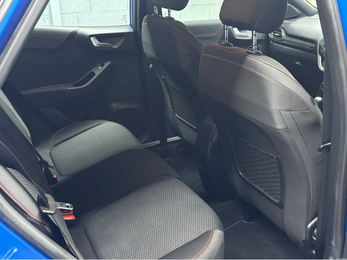 Ford Puma ST-LINE 1.5 TD 120 S6.2 M6 FW 4DR - Image 3